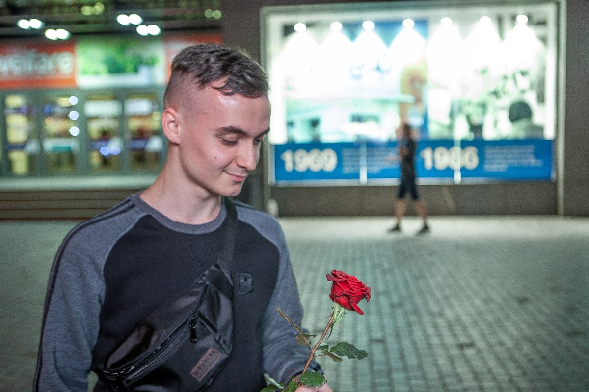 Романтик.... Романтик....