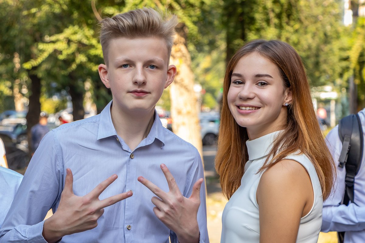 Вспоминает математику уже на линейке