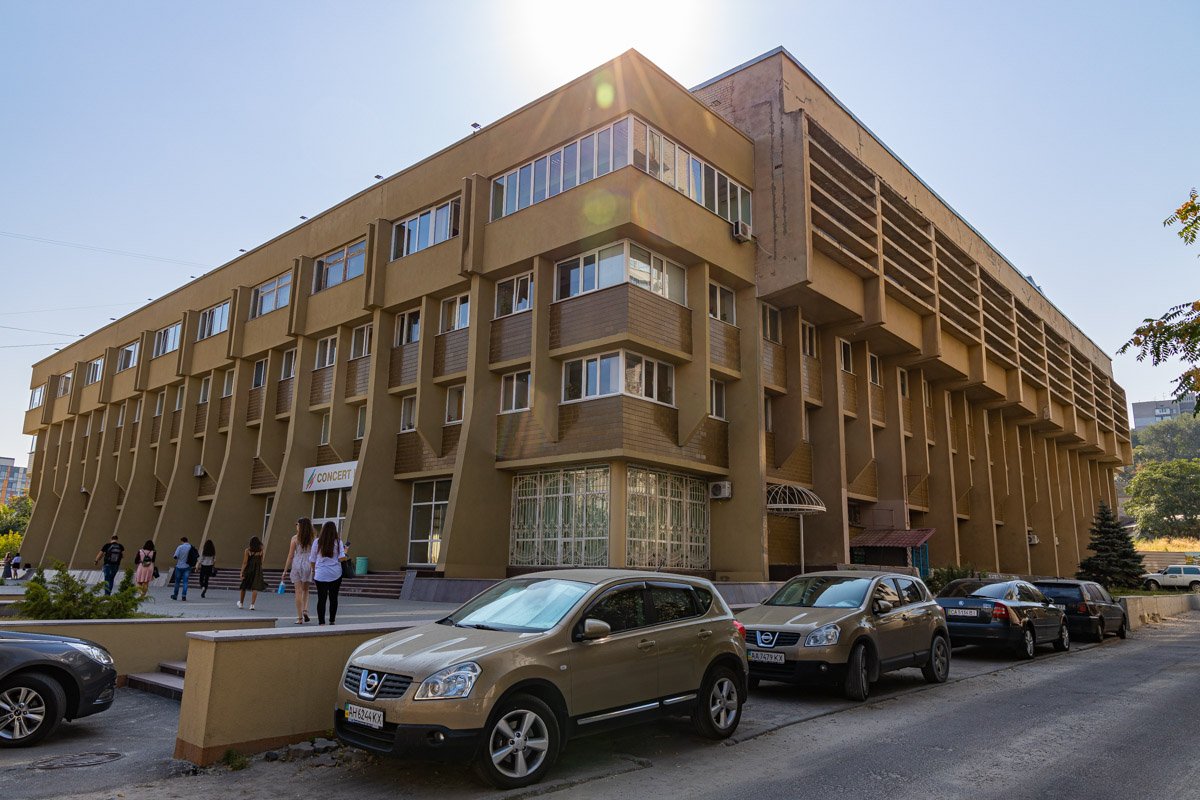 В годы Второй мировой училище эвакуировали в город Тобольск В годы Второй мировой училище эвакуировали в город Тобольск