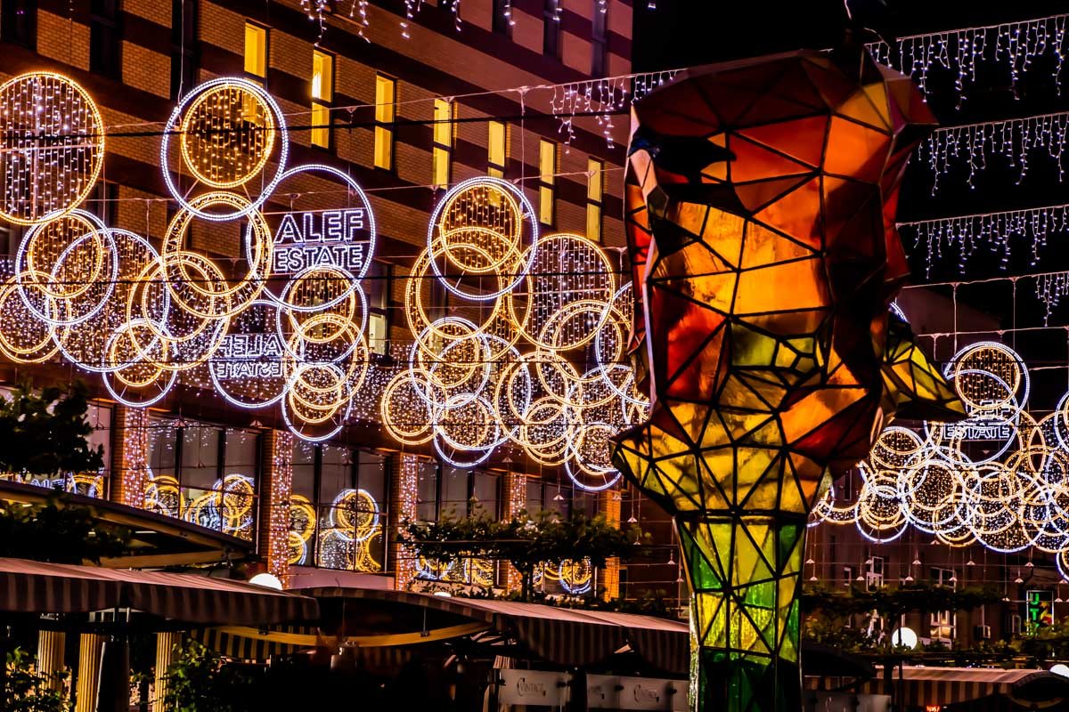 Замена иллюминации - лишь начало реконструкции Замена иллюминации - лишь начало реконструкции