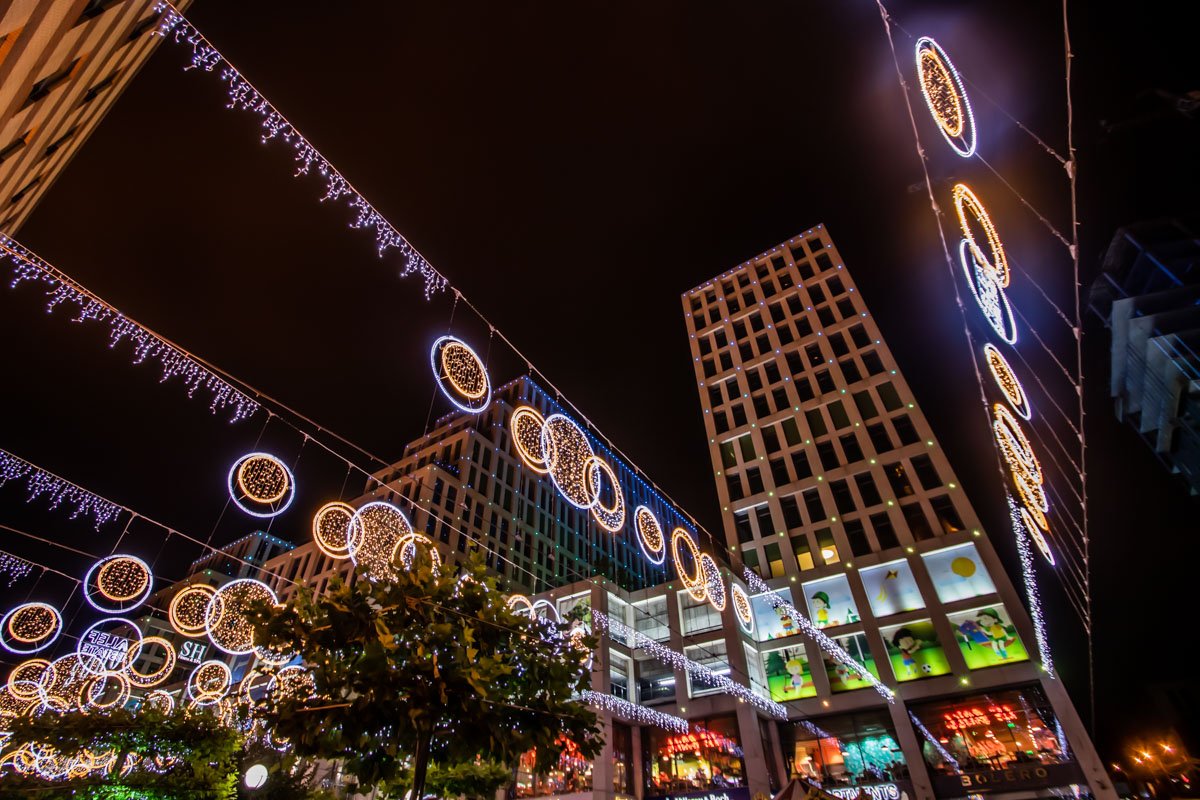 Локация засияла новыми огоньками и стала еще привлекательнее Локация засияла новыми огоньками и стала еще привлекательнее