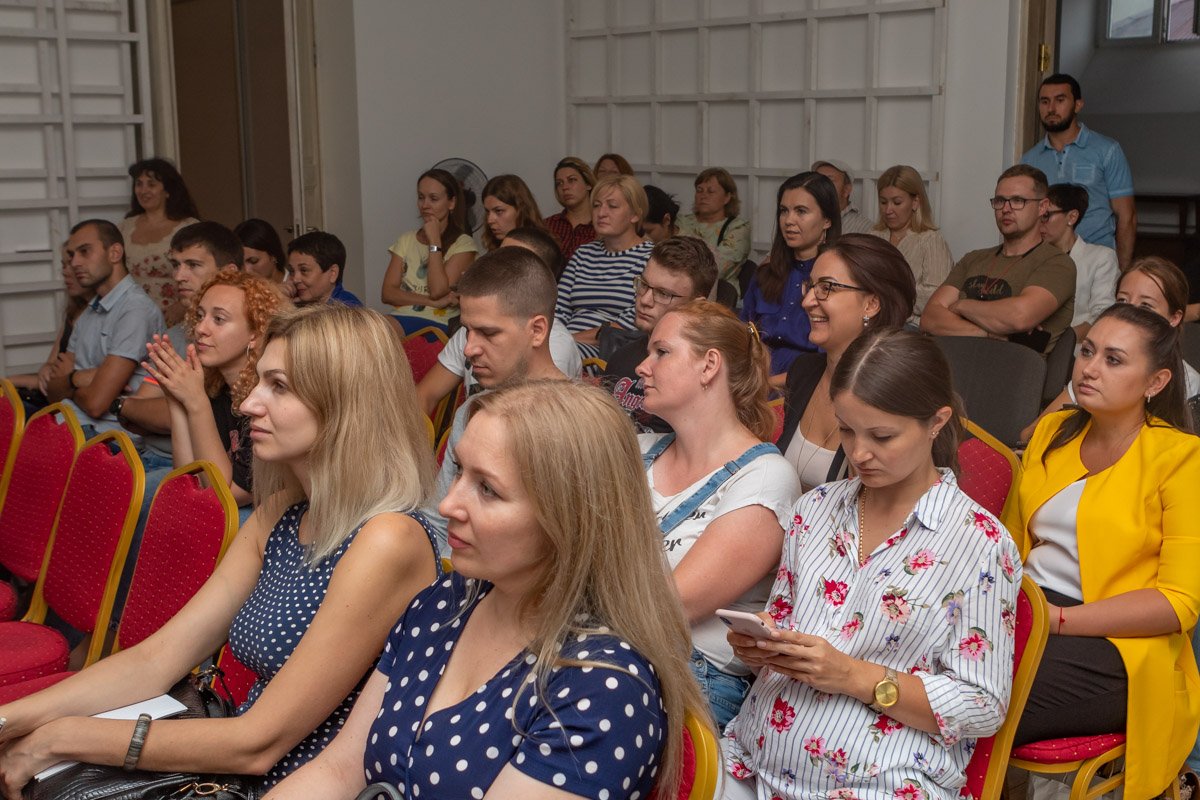 В Днепре проходит Школа бренд-евангелистов В Днепре проходит Школа бренд-евангелистов
