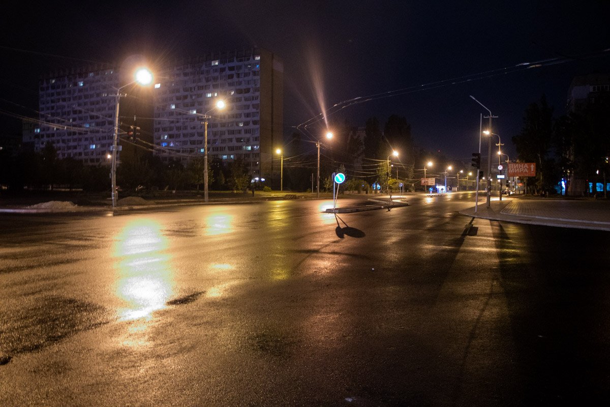 Нетрезвый водитель едва не сбил двоих пешеходов Нетрезвый водитель едва не сбил двоих пешеходов