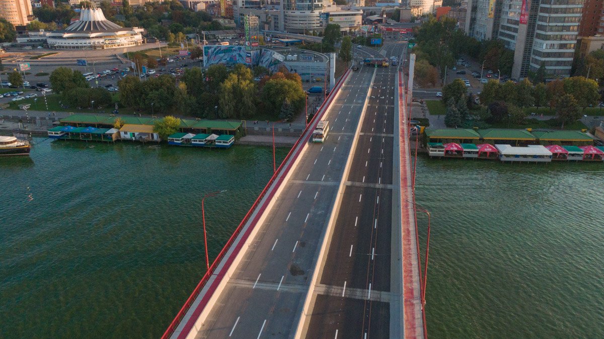 Разумеется, в час пик картина может менятся в зависимости от потока людей