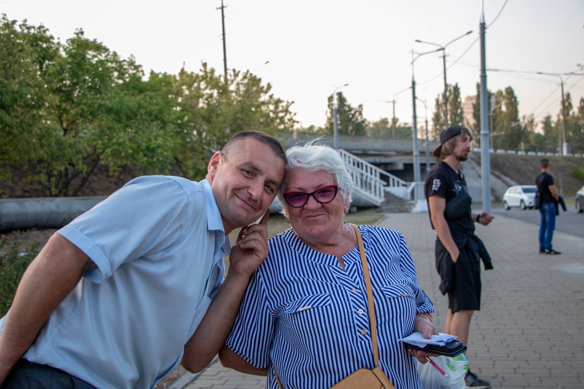 Чаще улыбайтесь :)