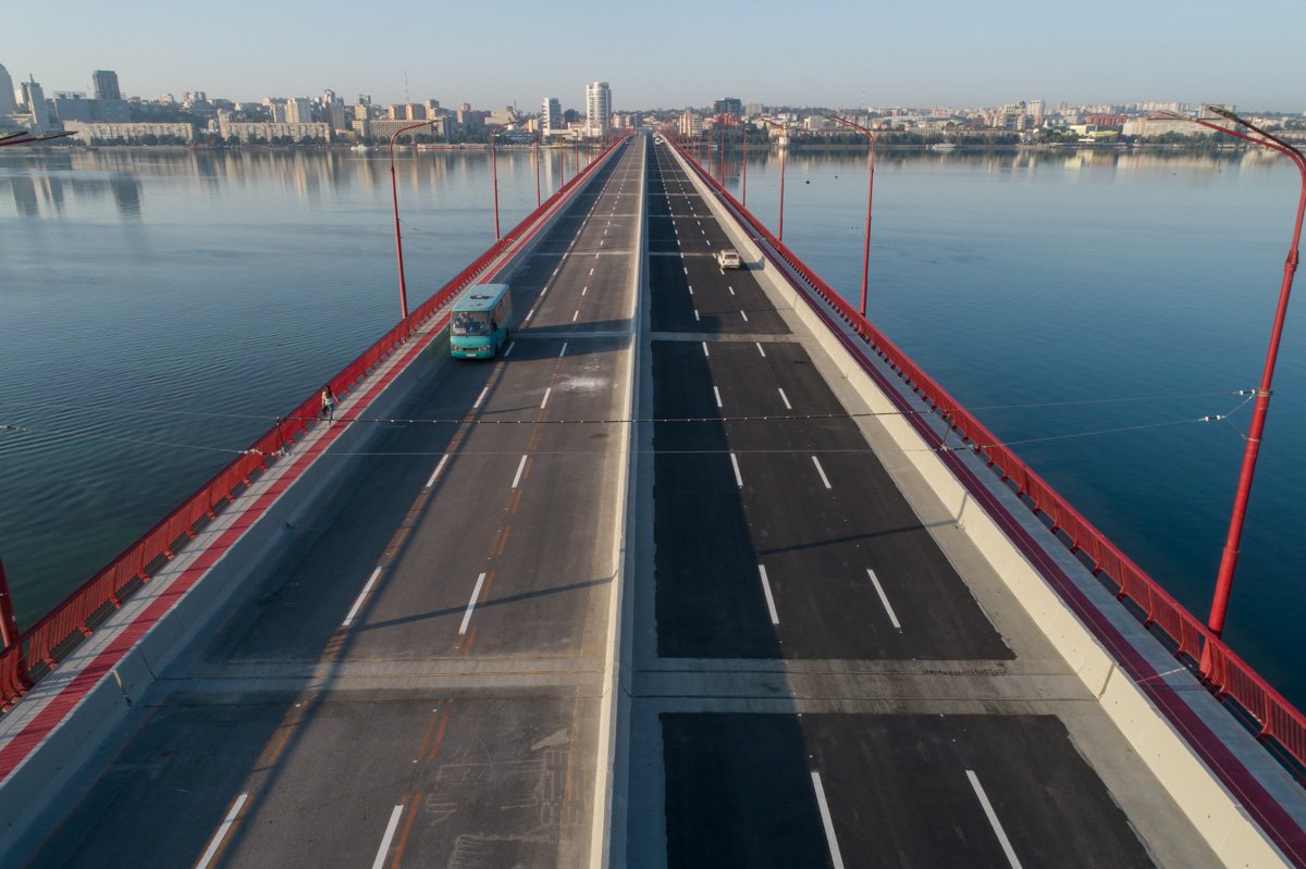 На мосту появились маршрутки 