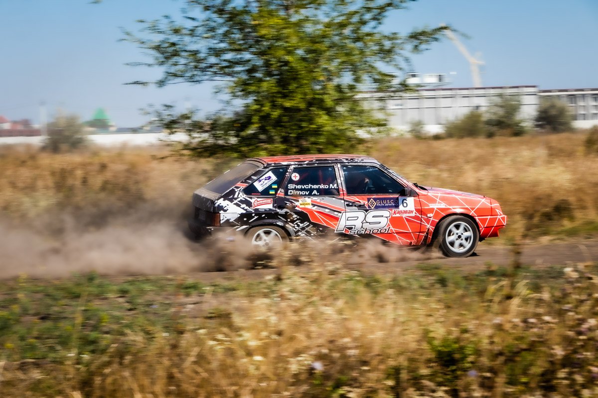 Порхай, как бабочка, жаль, как пчела! Порхай, как бабочка, жаль, как пчела!