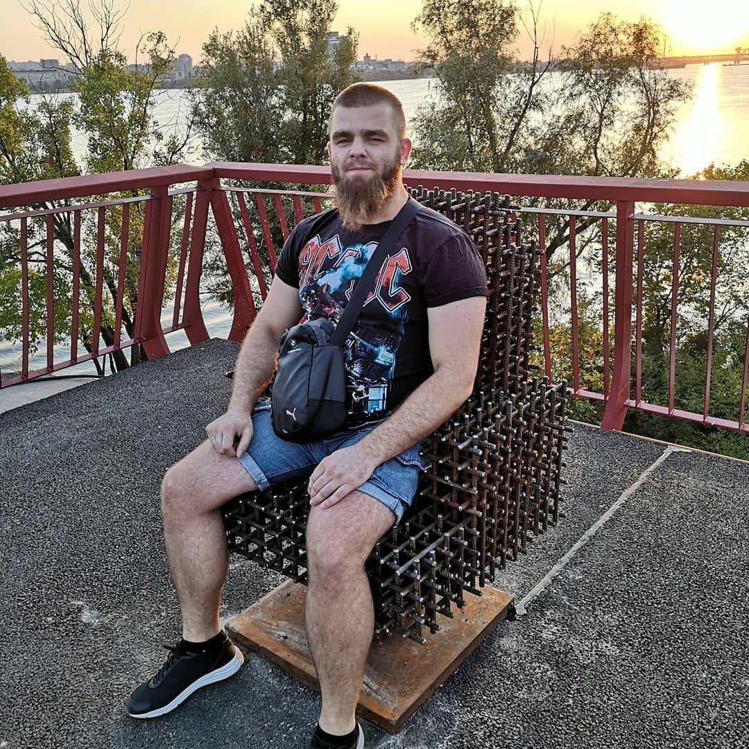 А кому-то удобно 