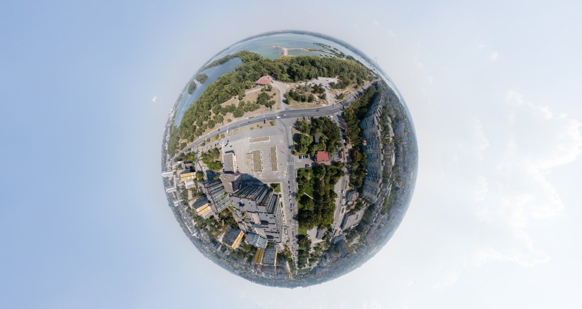 Бетонный лабиринт, в котором каждый, кажется, заблудился и уже никогда не выберется