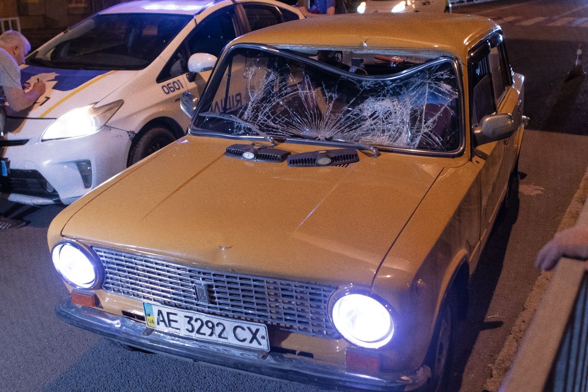 От пострадавшего исходил резкий запах алкоголя От пострадавшего исходил резкий запах алкоголя