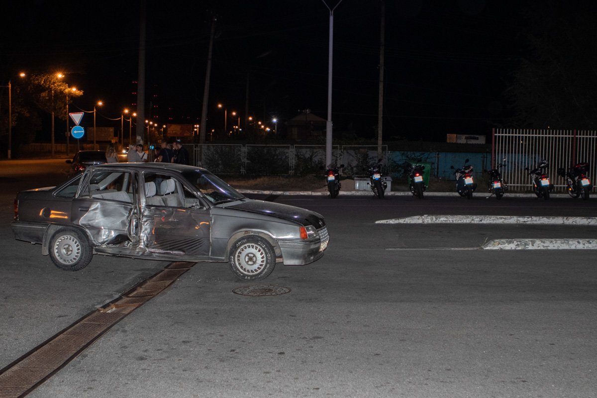 Движение транспорта в сторону Южного моста было ограничено