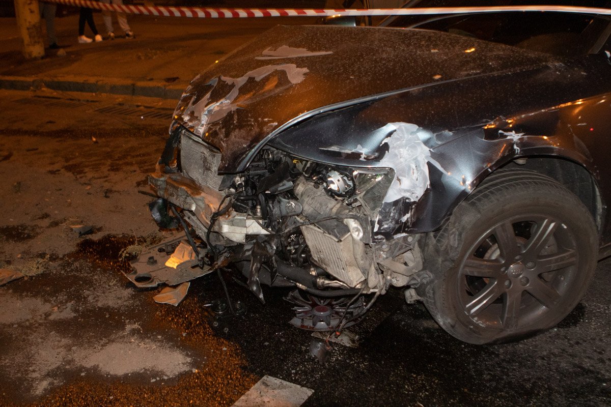 Авария произошла примерно в 21:40 Авария произошла примерно в 21:40