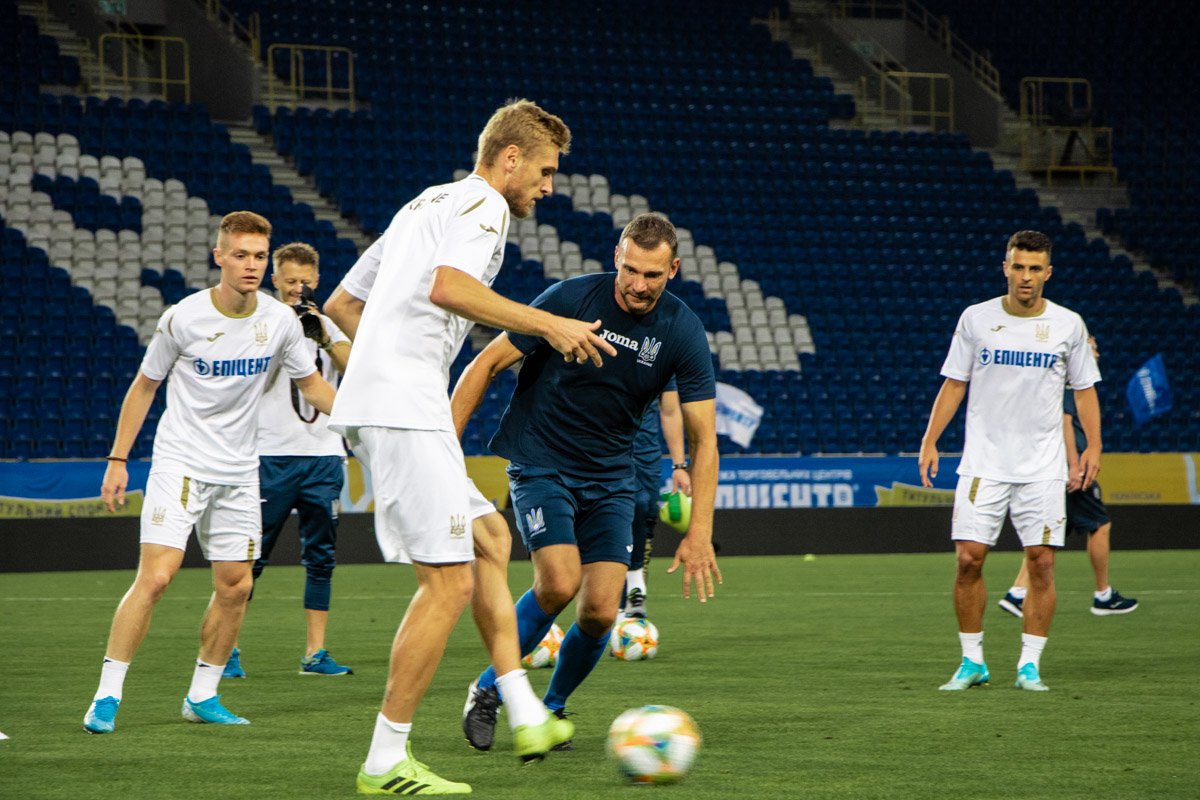 Главный тренер Андрей Шевченко показал мастер-класс на поле