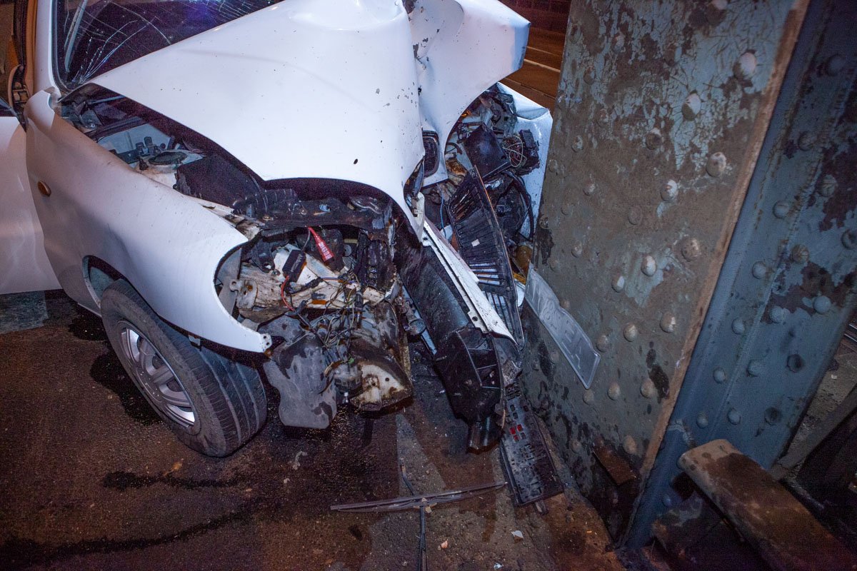 Авария случилась примерно в 04:00 Авария случилась примерно в 04:00