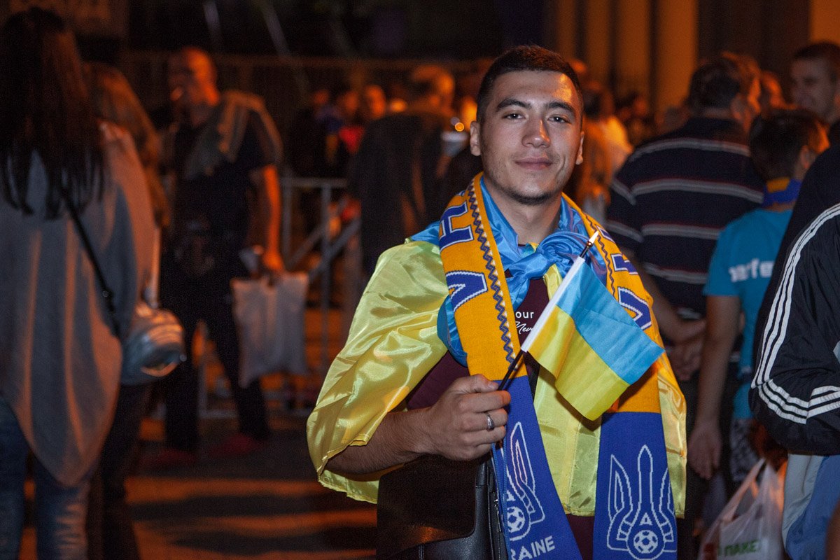 Все были в Национальных цветах Все были в Национальных цветах