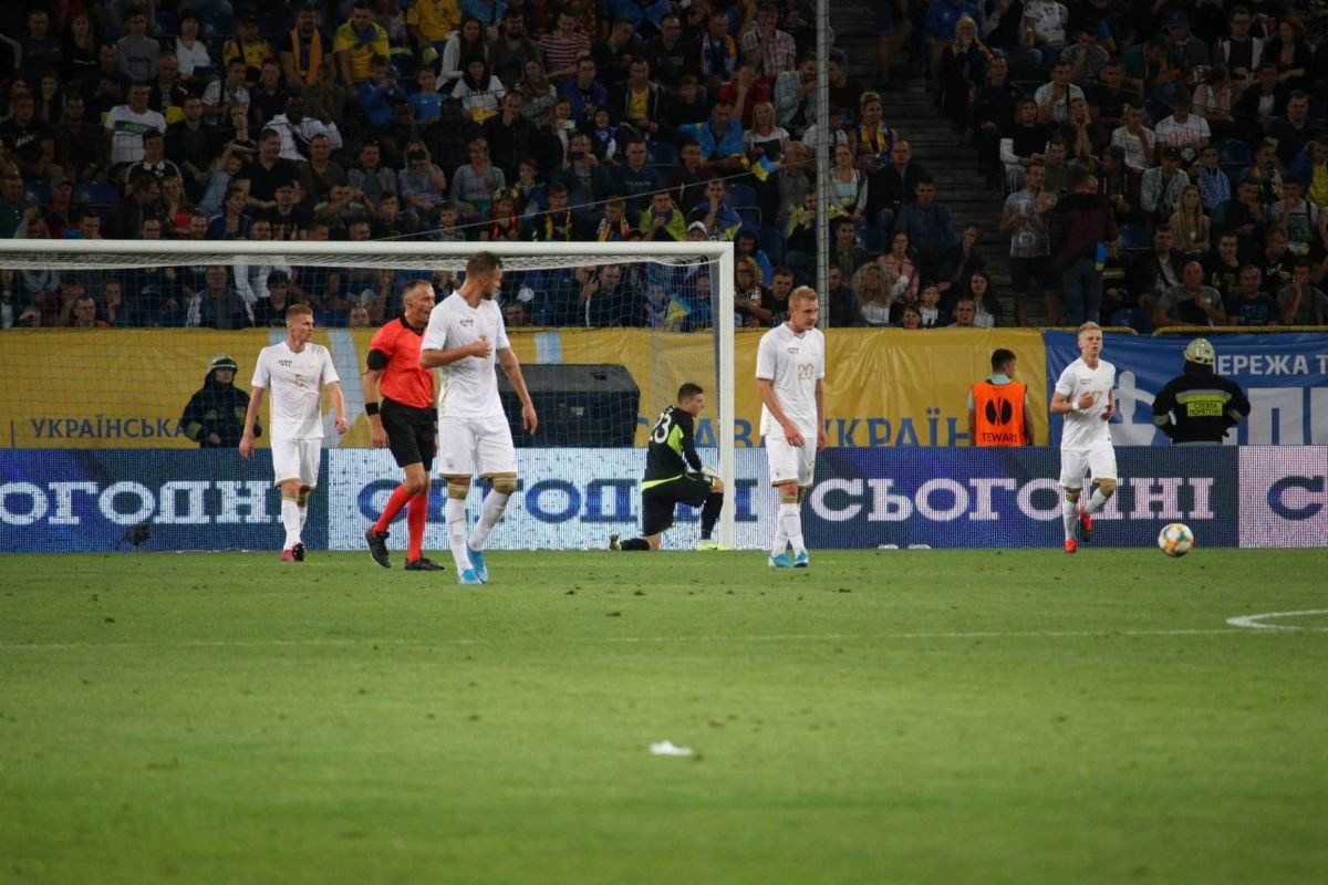 Виктор Осимхен забил гол в матче Украина - Нигерия 1