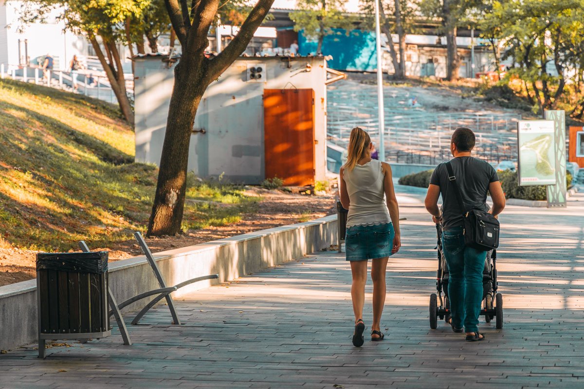 Ну, дома насидимся