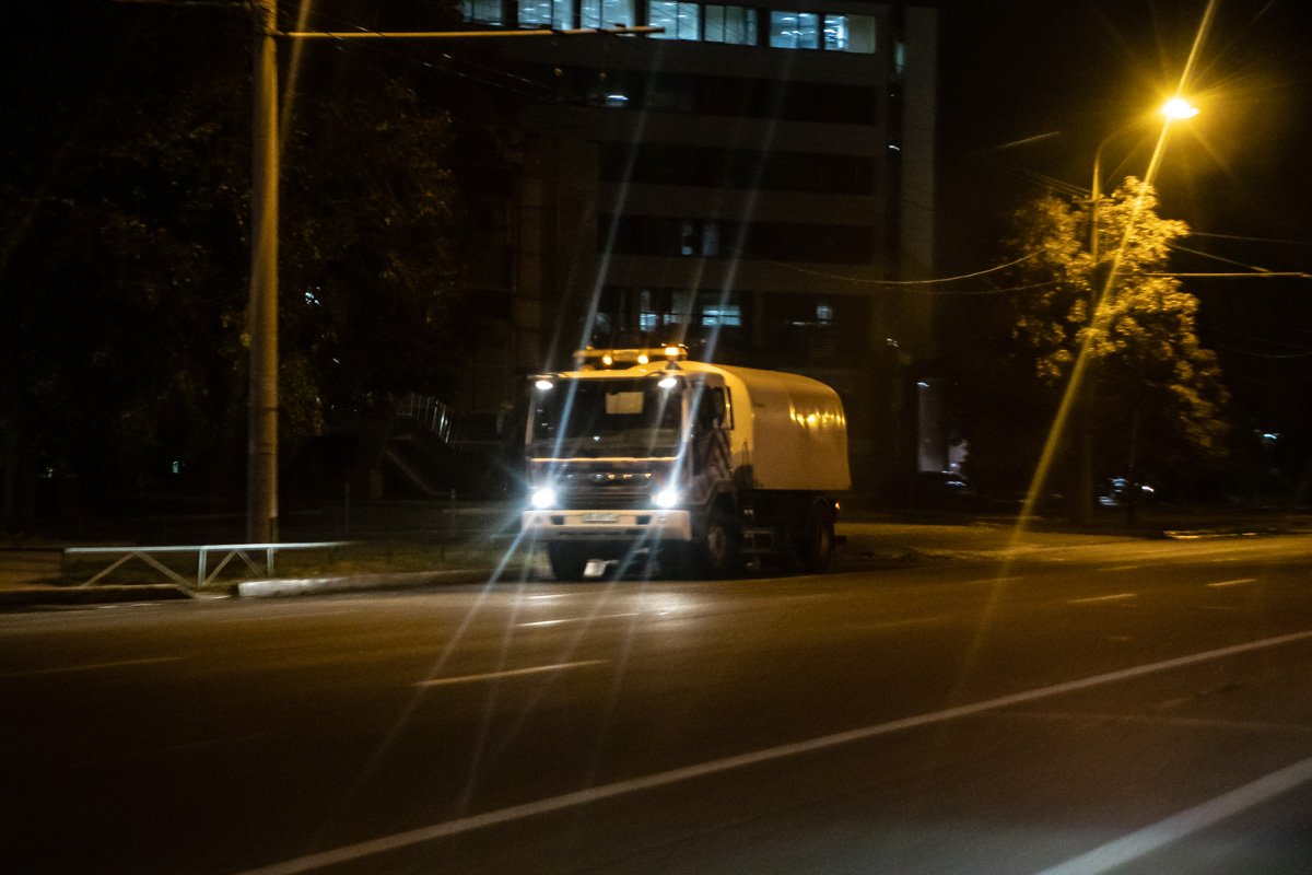 Техника работала не только на центральных улицах 