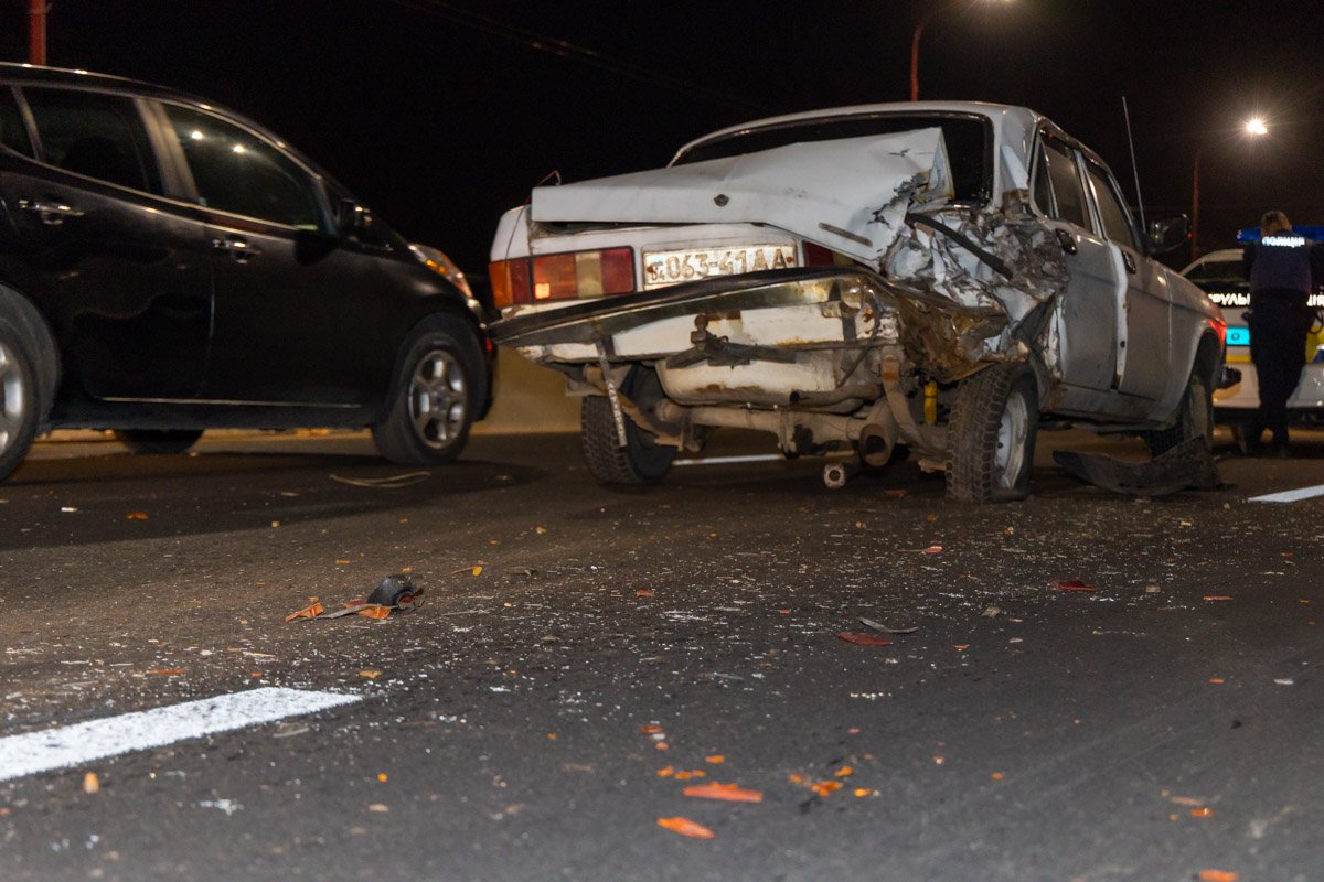 Водитель легковушки от госпитализации отказался Водитель легковушки от госпитализации отказался