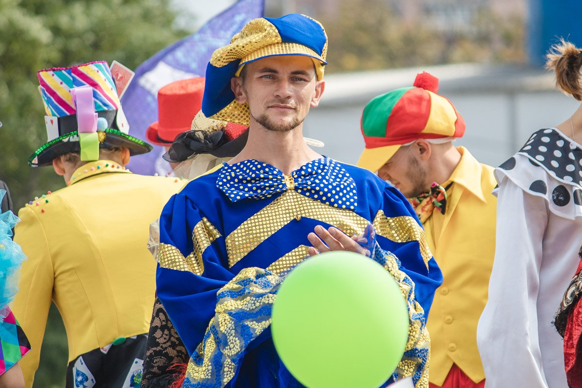 Больше цвета Больше цвета