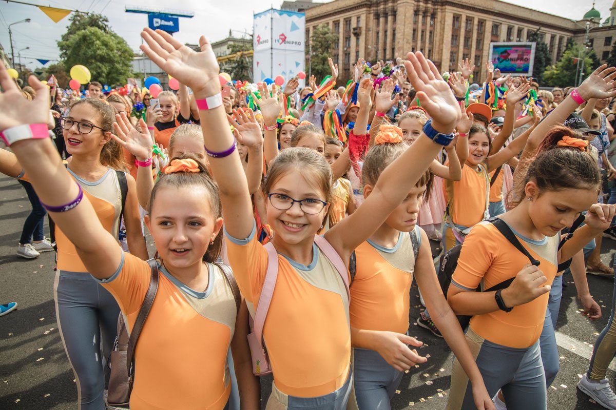 Во все зубы :) Во все зубы :)