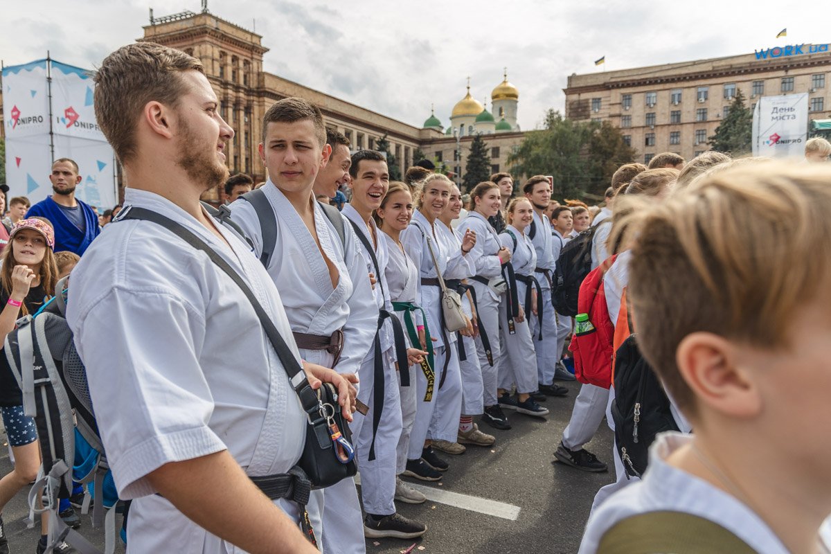 Днепр - спортивный город Днепр - спортивный город