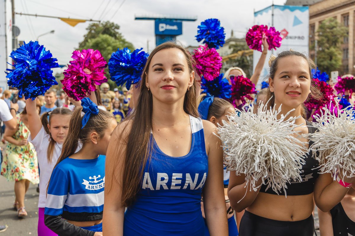 Парни падали в обморок Парни падали в обморок