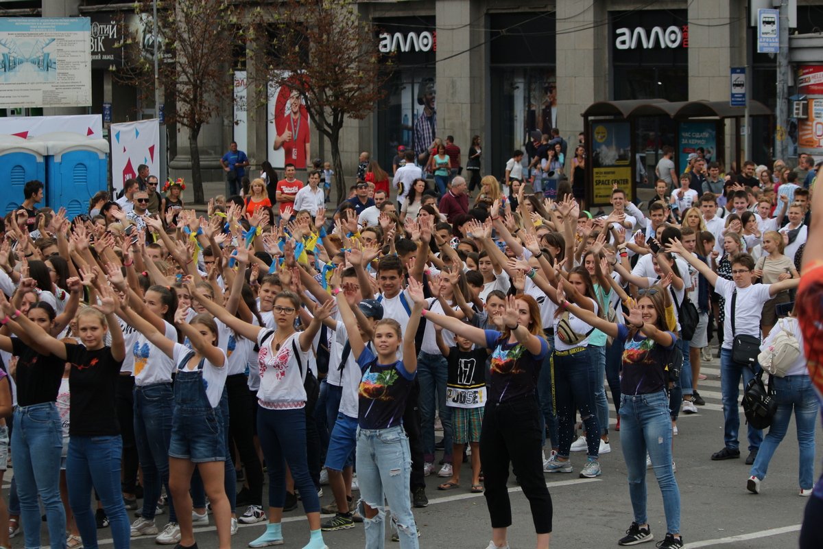 Поздравили танцем Поздравили танцем