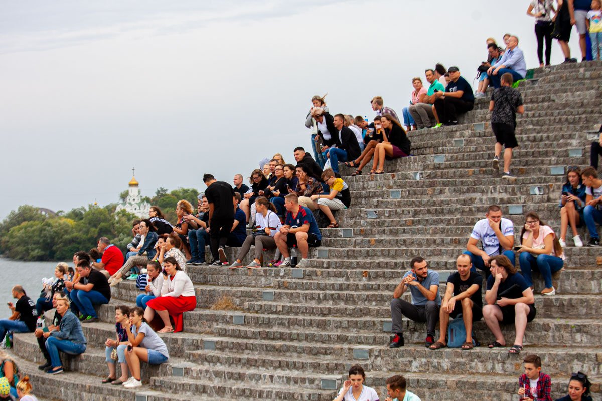Все ожидают шоу Все ожидают шоу