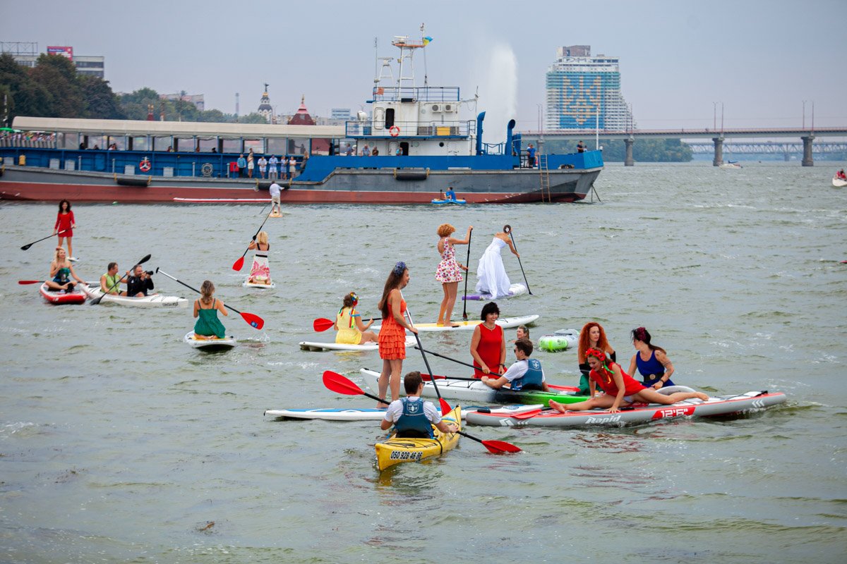 И гости тут И гости тут