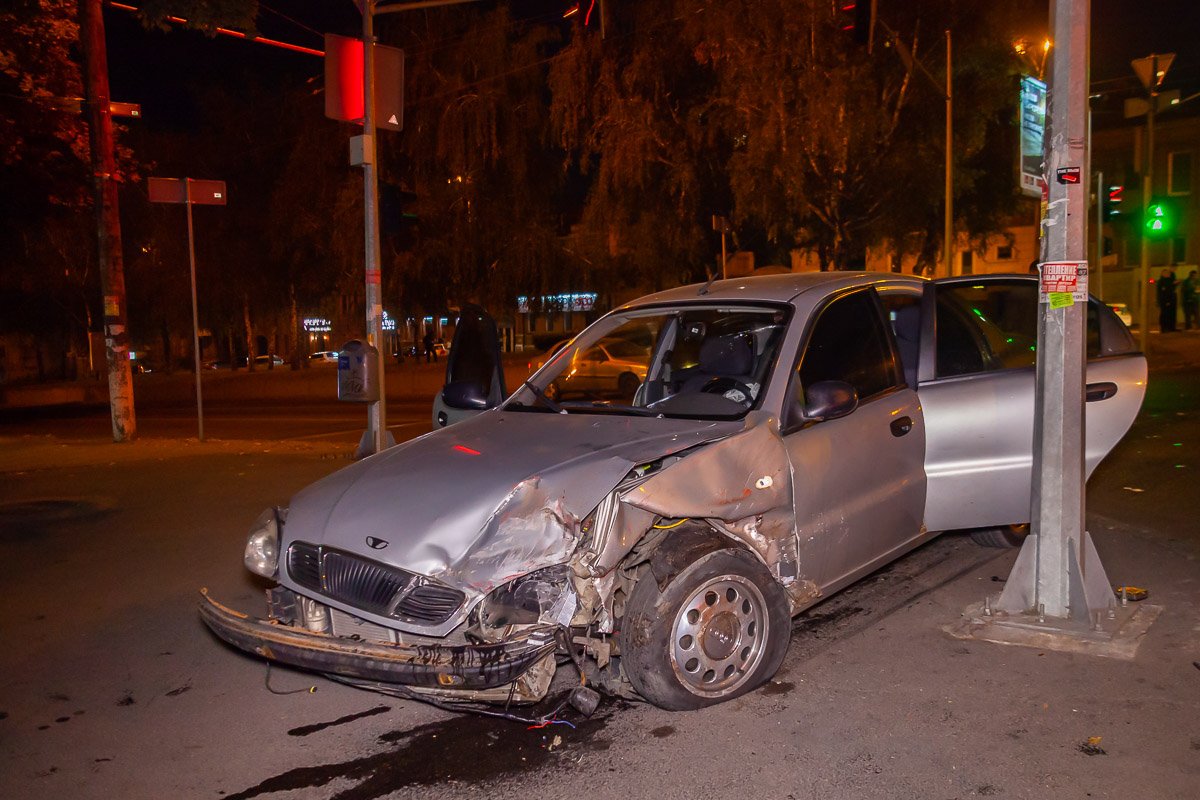 Один из водителей госпитализирован