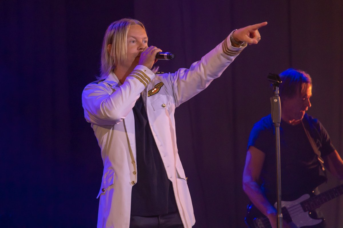 В Днепре в ДК «Металлург» выступила легендарная группа Secret Service 5