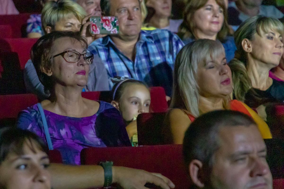 В Днепре в ДК «Металлург» выступила легендарная группа Secret Service 8