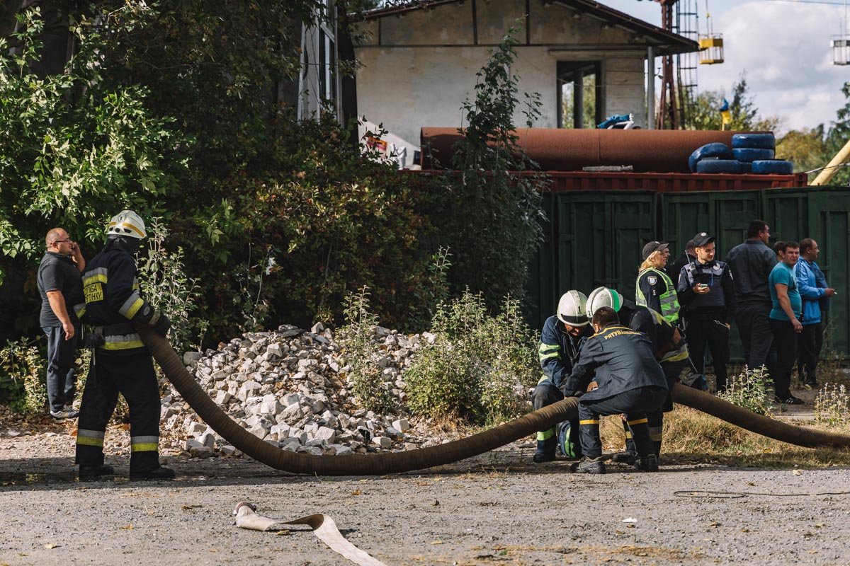 И 30 человек личного состава И 30 человек личного состава