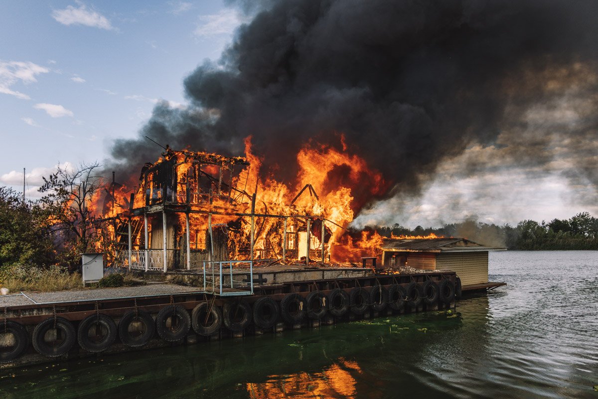 Здание принадлежало Университету Здание принадлежало Университету