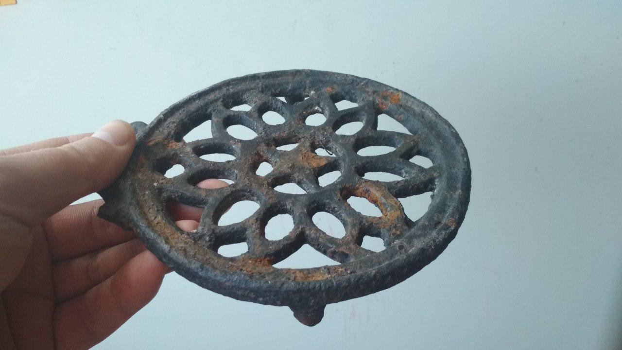 Старинная подставка Старинная подставка