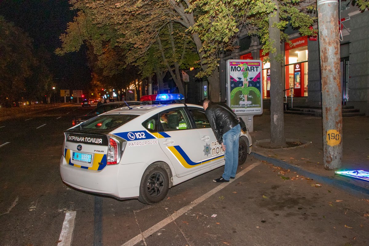 На месте работают патрульные На месте работают патрульные