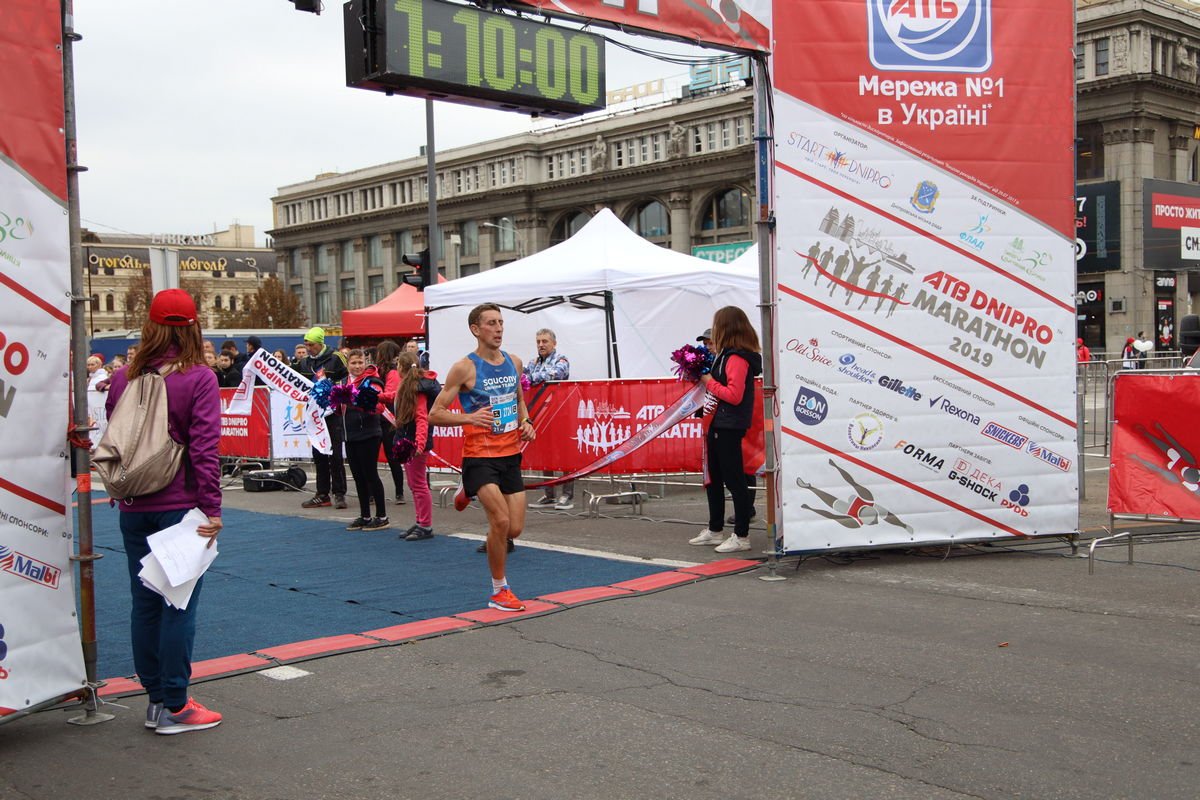 Второе место на полумарафоне 