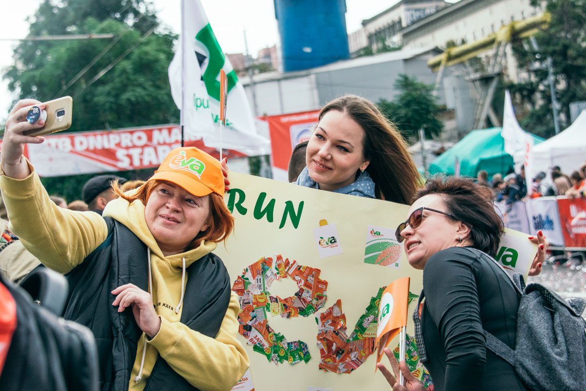 В марафоне участвовали 300 корпоративных команд