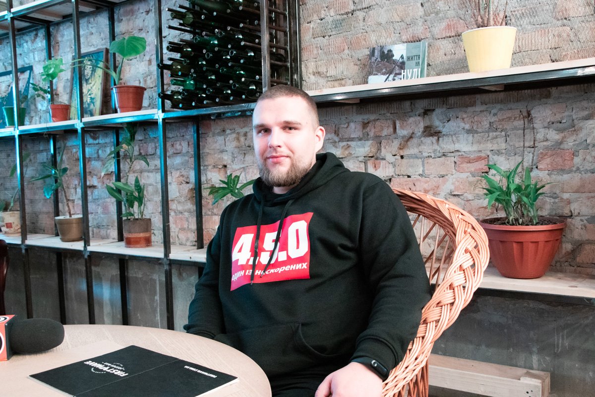 В First Wave рады котикам и песикам