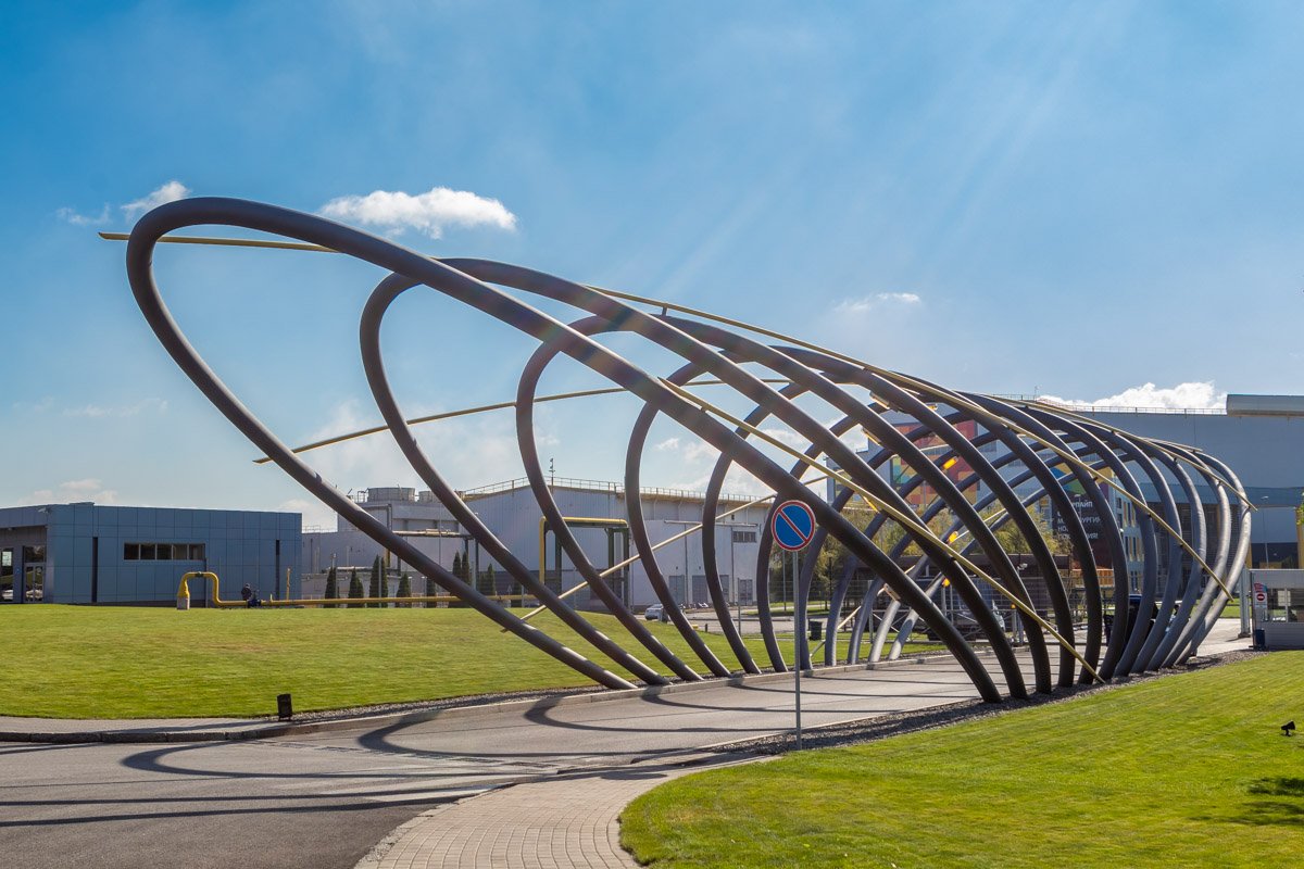 Сотрудники "Интерпайп Стали" рассказали о том, как им работается за рубежом 9