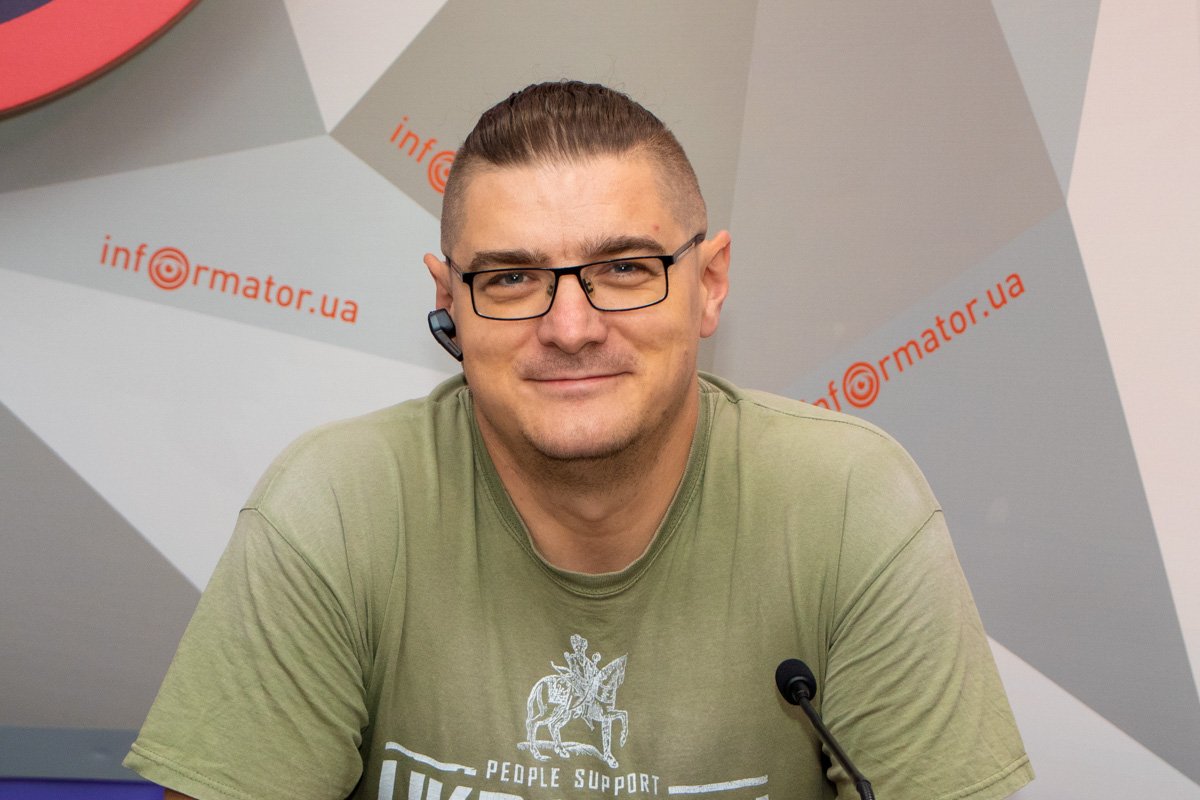 Дмитрий Тищенко Дмитрий Тищенко