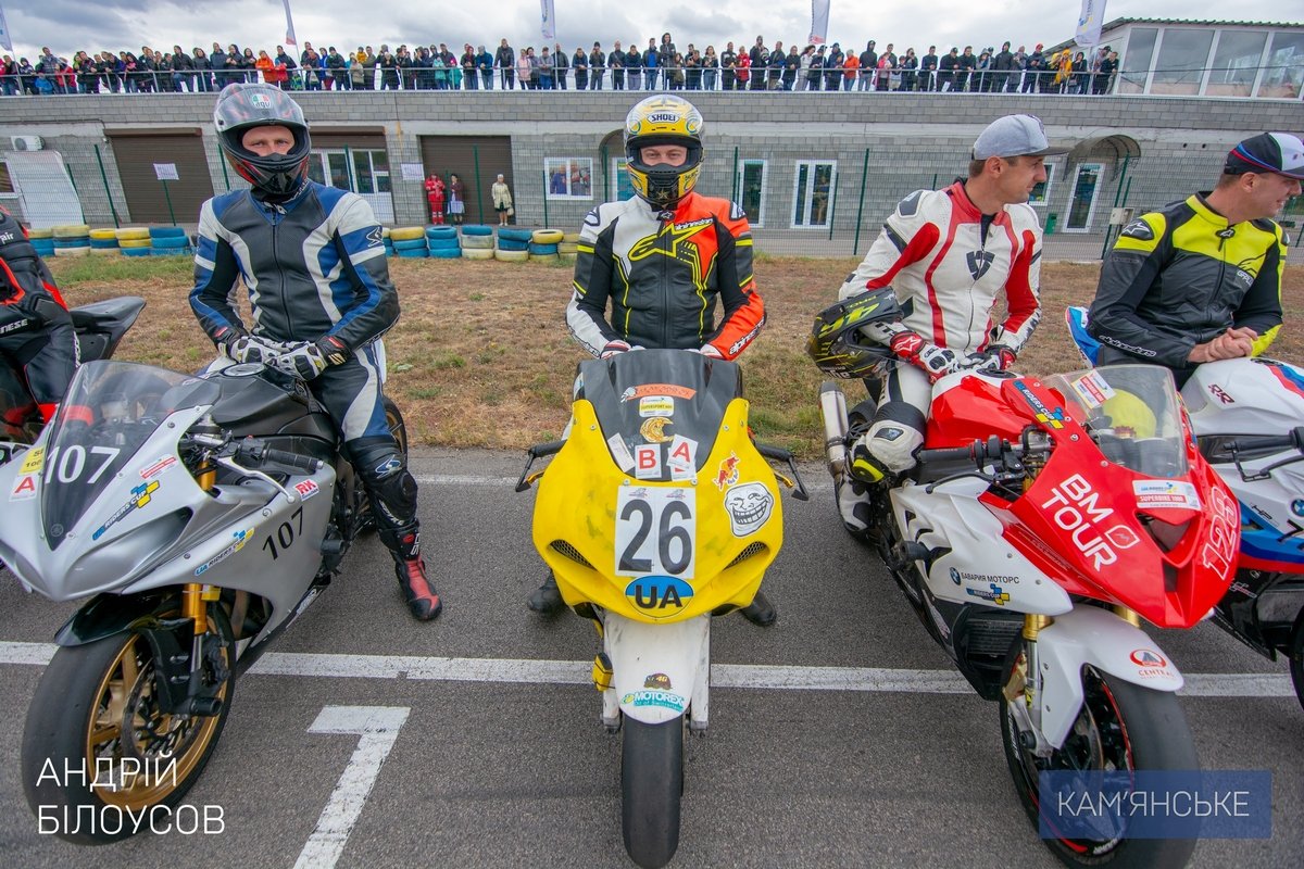 В Каменском провели финальный этап чемпионата по шоссейно-кольцевым гонкам - UA Riders CUP 8