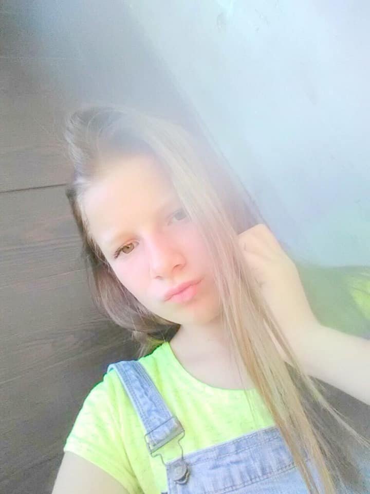 Девочка была вместе с подругой - 13-летней Швачко Дарьей Сергеевной Девочка была вместе с подругой - 13-летней Швачко Дарьей Сергеевной