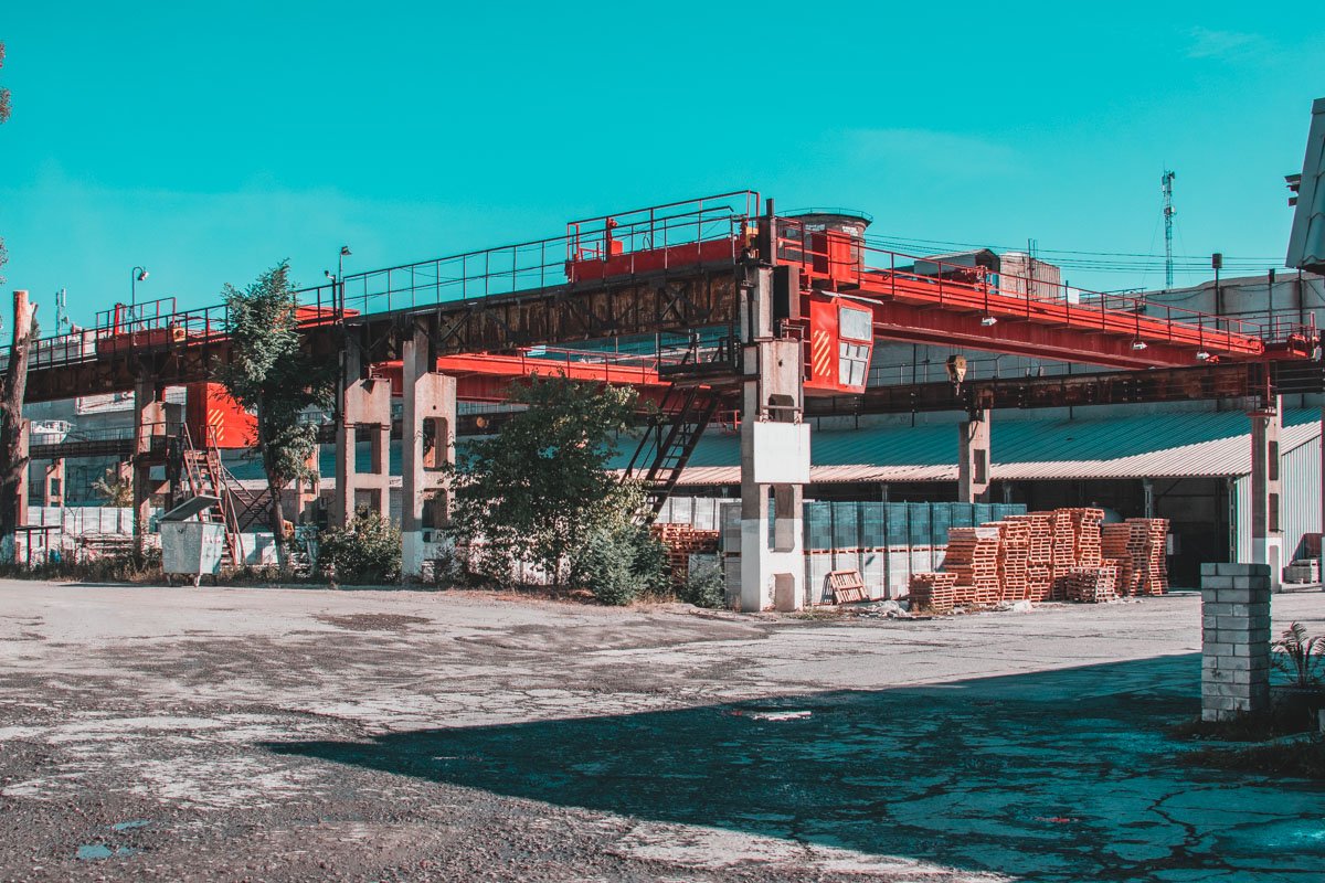 На Днепровском заводе строительных материалов погиб один из рабочих На Днепровском заводе строительных материалов погиб один из рабочих