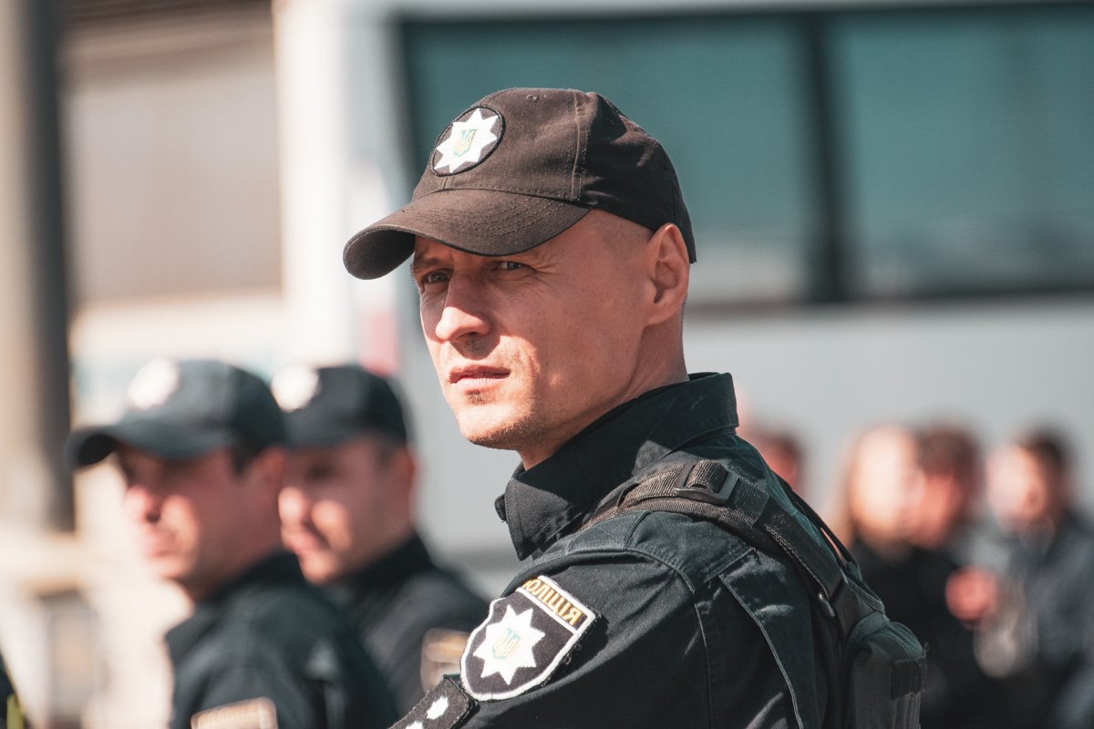 Есть ли гарантия безопасности у тех, кто сам стоит на страже порядка? Есть ли гарантия безопасности у тех, кто сам стоит на страже порядка?