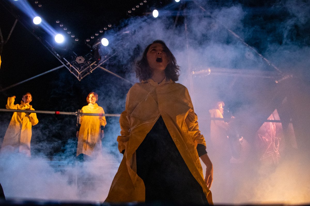 Тронуло каждого