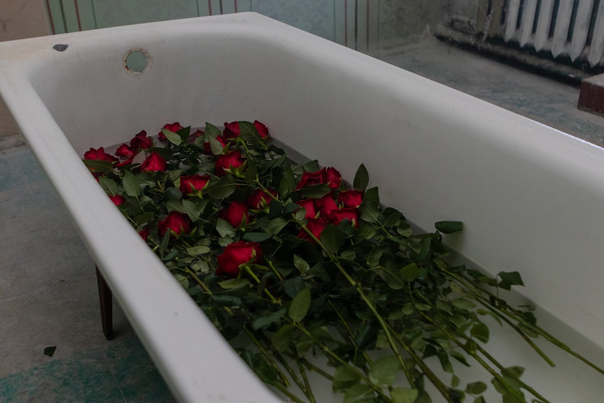 Искусство — это то, что расцветает всего за секунду до того, как испарится навсегда Искусство — это то, что расцветает всего за секунду до того, как испарится навсегда