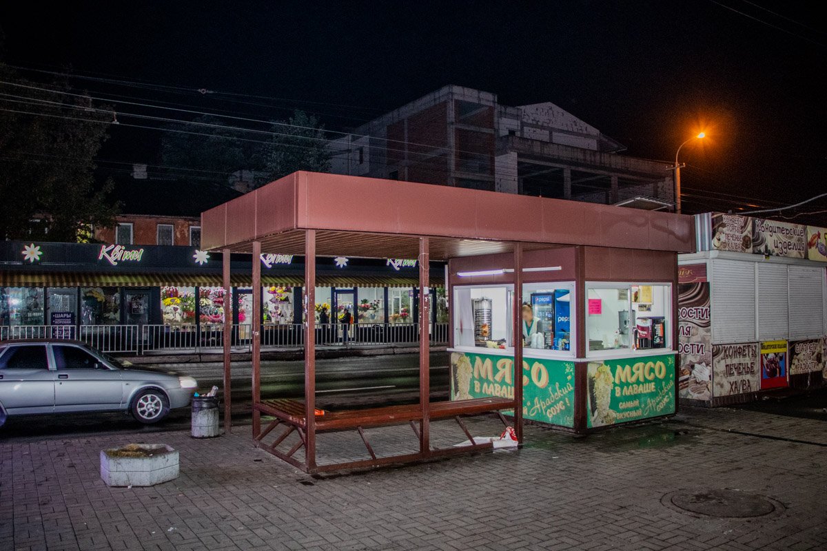 Конфликт произошел возле цветочного рынка на Калиновой