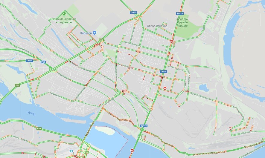 На Левом берегу сложности наблюдаются на Гринченко, Онежской и Калиновой, возле дома №9 На Левом берегу сложности наблюдаются на Гринченко, Онежской и Калиновой, возле дома №9